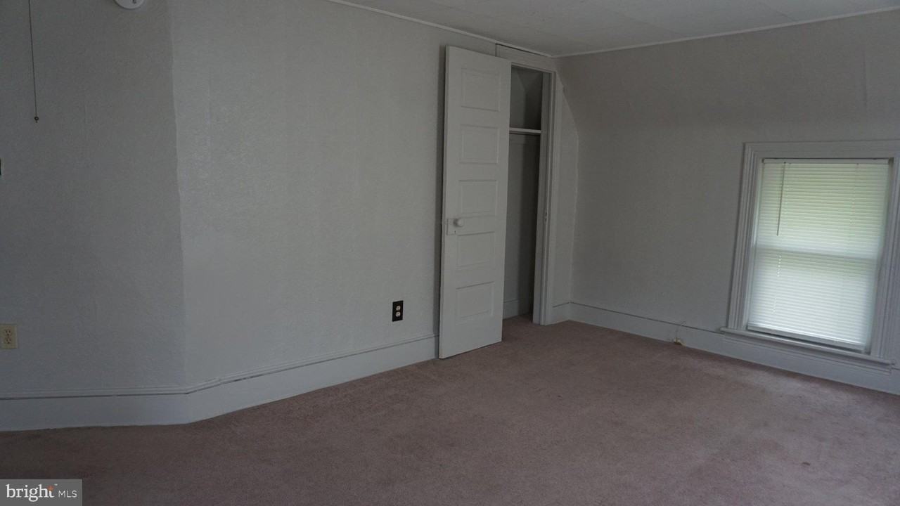1245 E Grant Ave - Photo 7 of 12