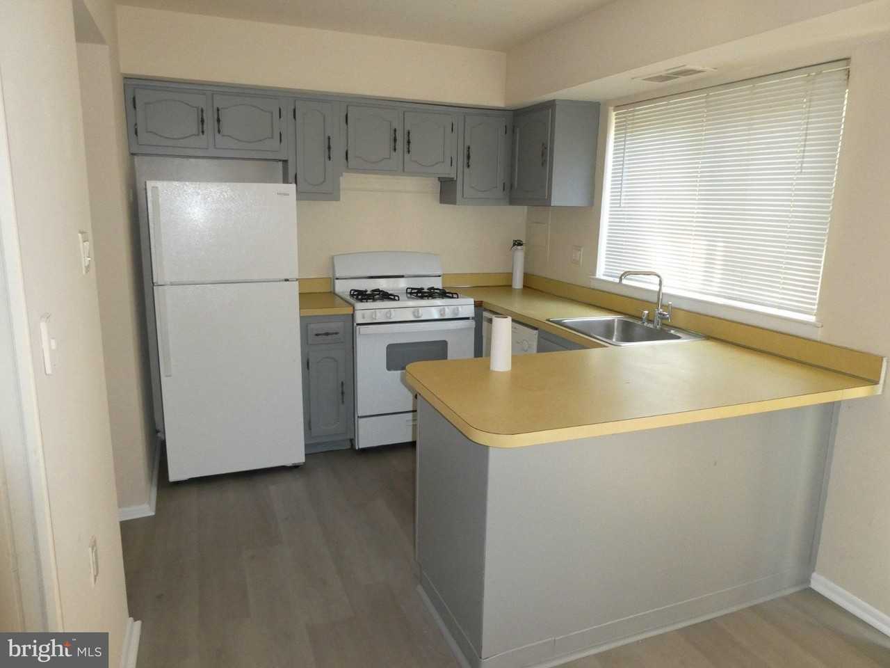 83 Chelsea Cir #D151 - Photo 2 of 7
