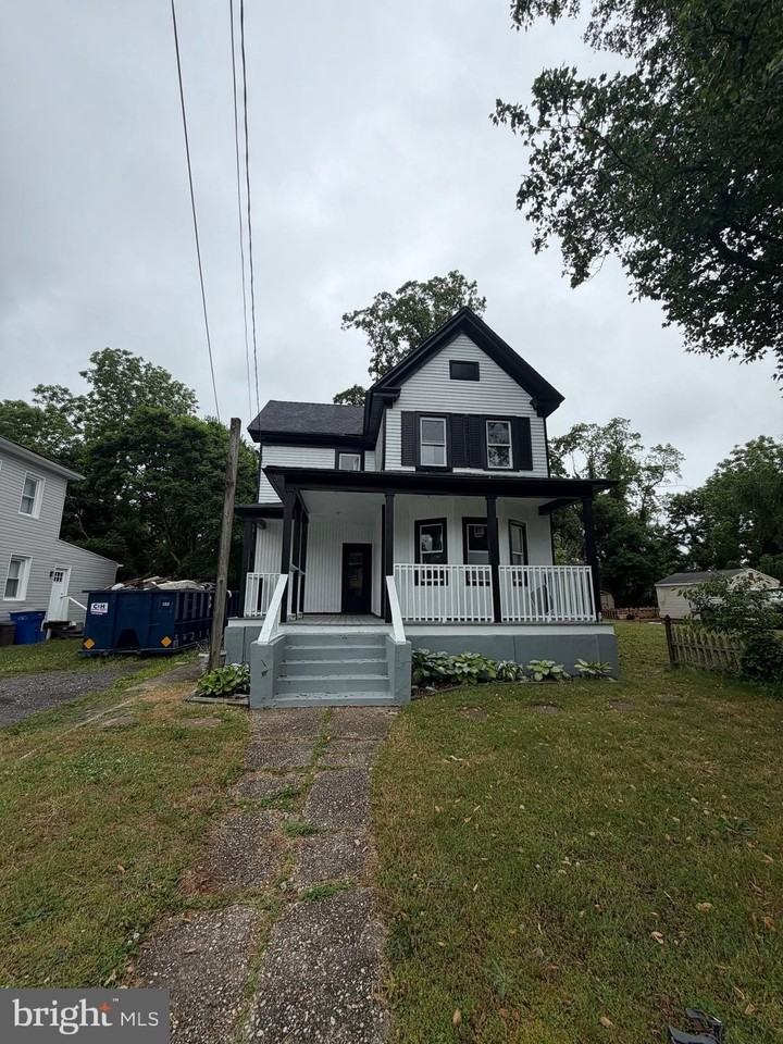 513 Madison Ave - Photo 2 of 8