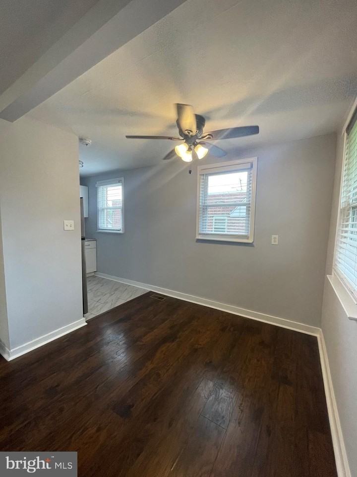 20 Greenhill Rd #B - Photo 6 of 22