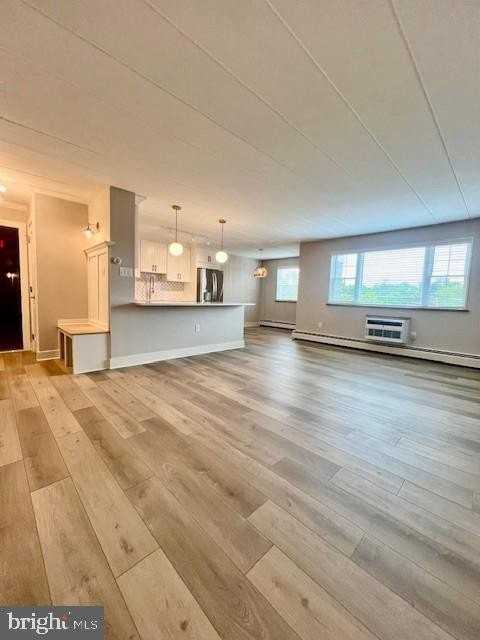 100 Windermere Ave #204 - Photo 5 of 8
