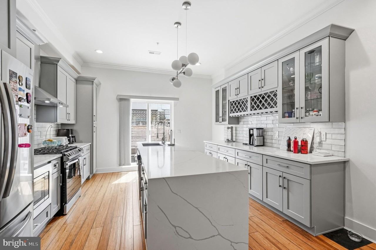 2604 Reed St - Photo 6 of 45