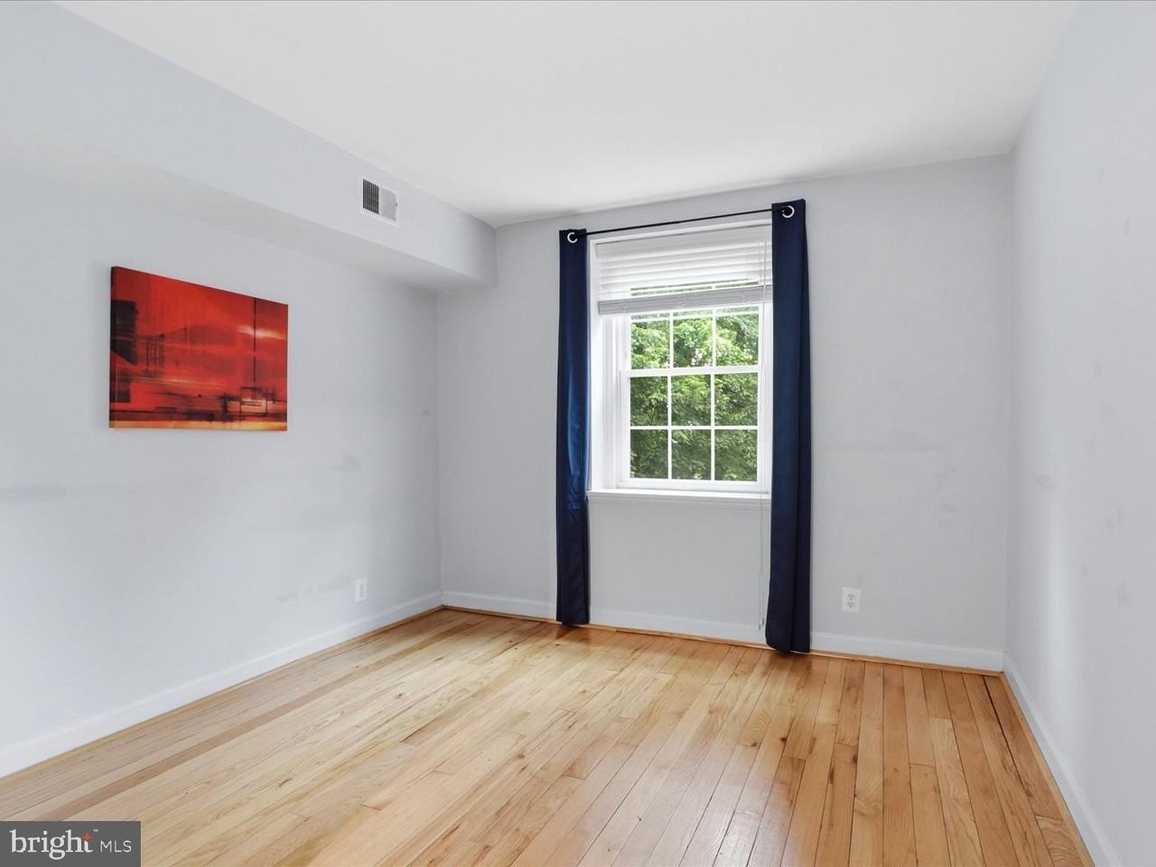 2832 S Abingdon St #B1 - Photo 7 of 18