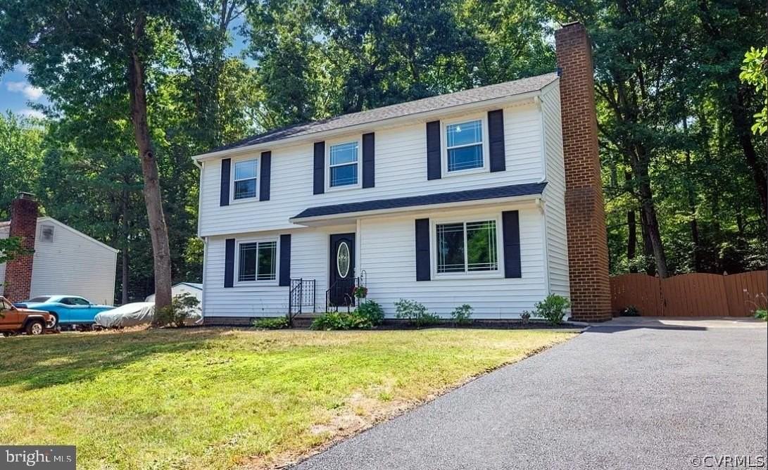 3907 Harvette Dr - Photo 2 of 26