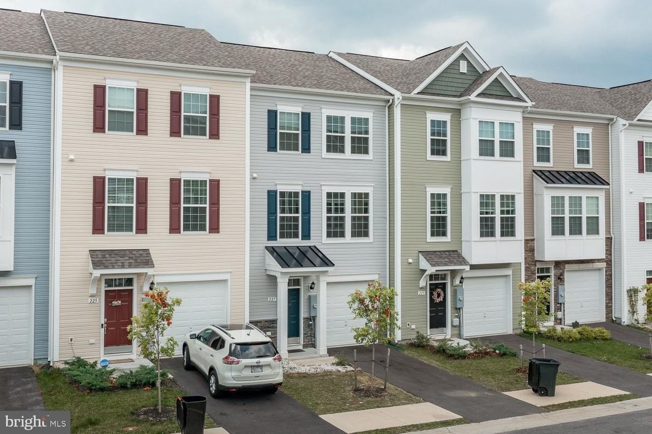 227 Schramm Loop - Photo 3 of 50