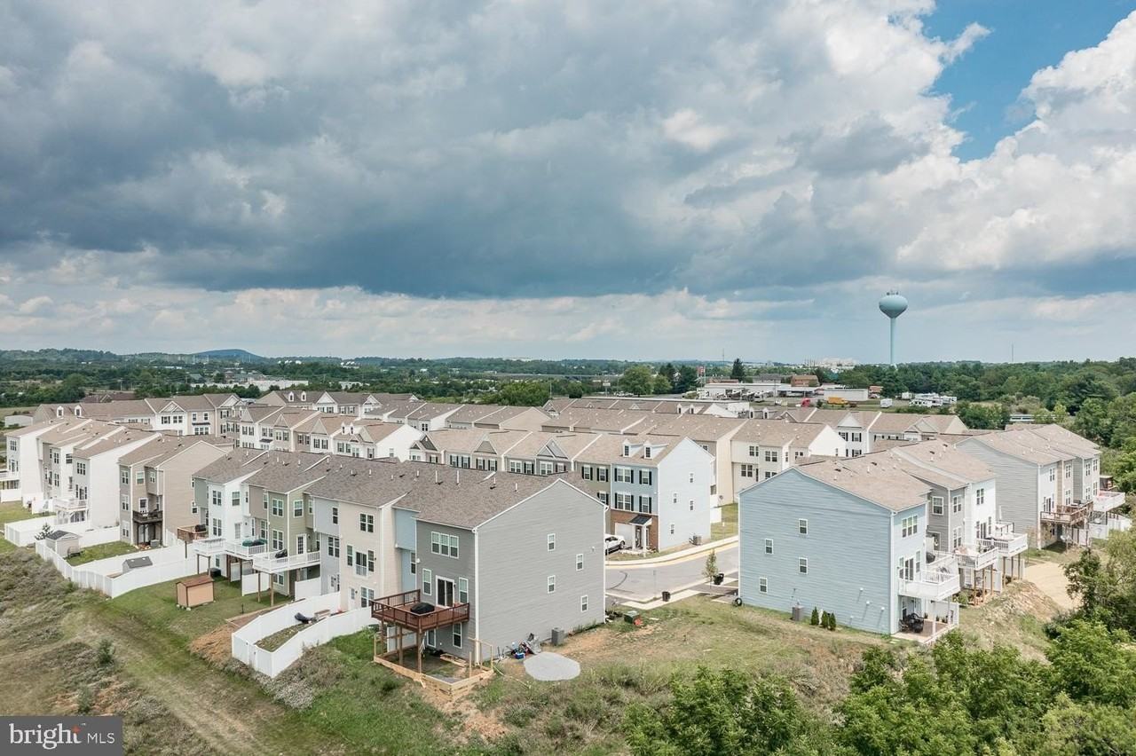 227 Schramm Loop - Photo 4 of 50