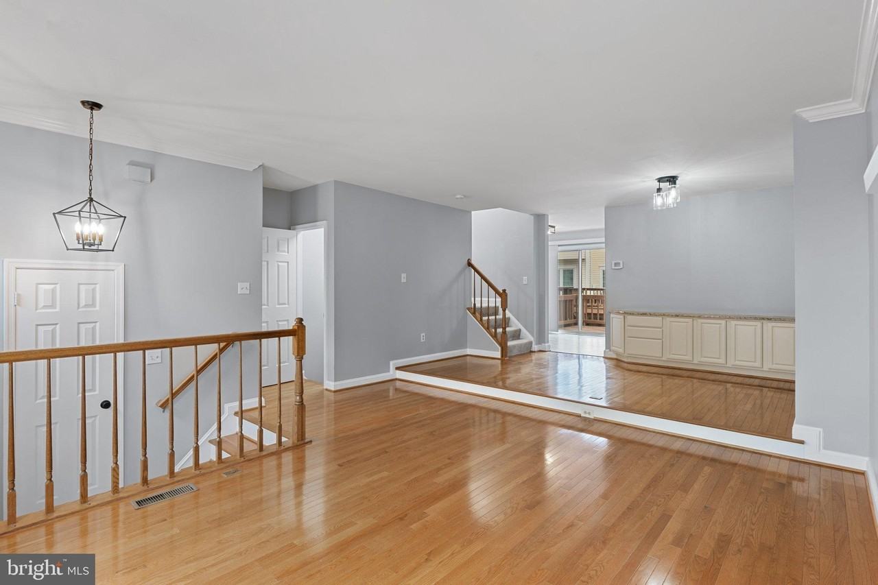 6804 Signature Cir - Photo 6 of 28