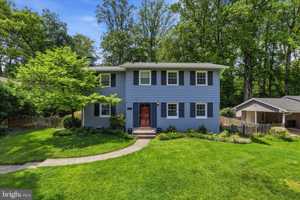 featured image of 2432 Rockbridge St