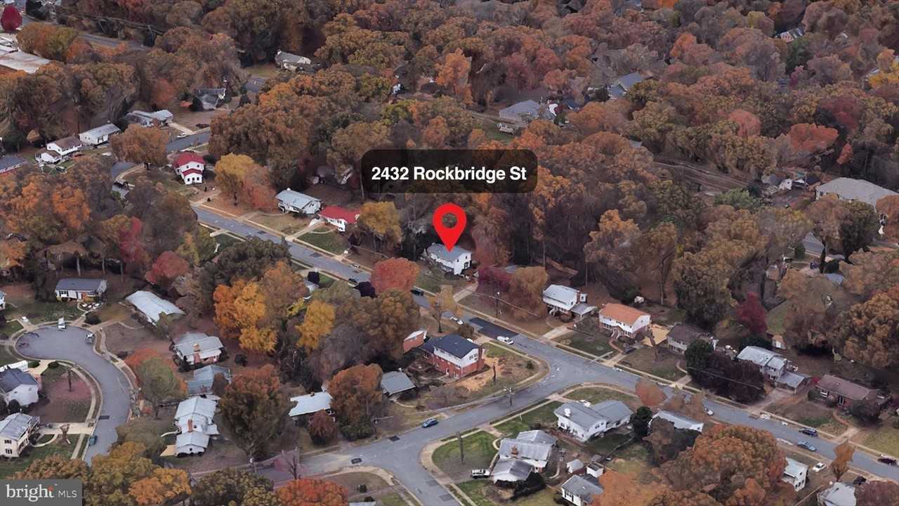 2432 Rockbridge St - Photo 2 of 42