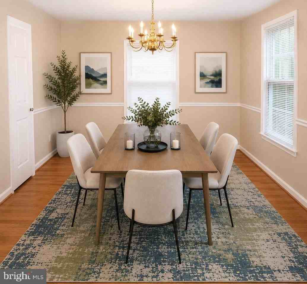 9209 Graceland Pl - Photo 3 of 14