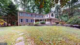5803 Hall St - Photo 1 of 1
