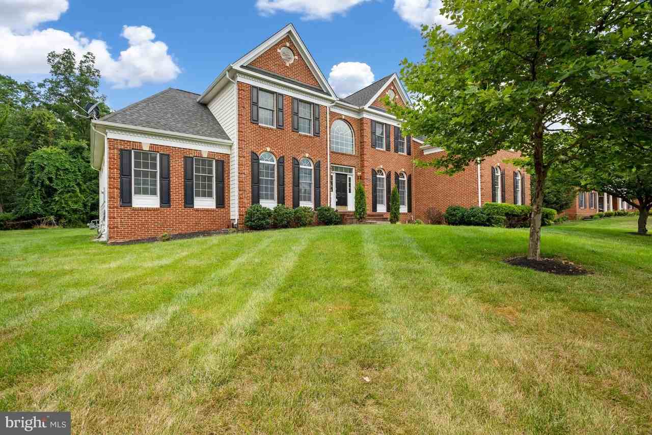 23353 Lennoxville Way - Photo 3 of 35