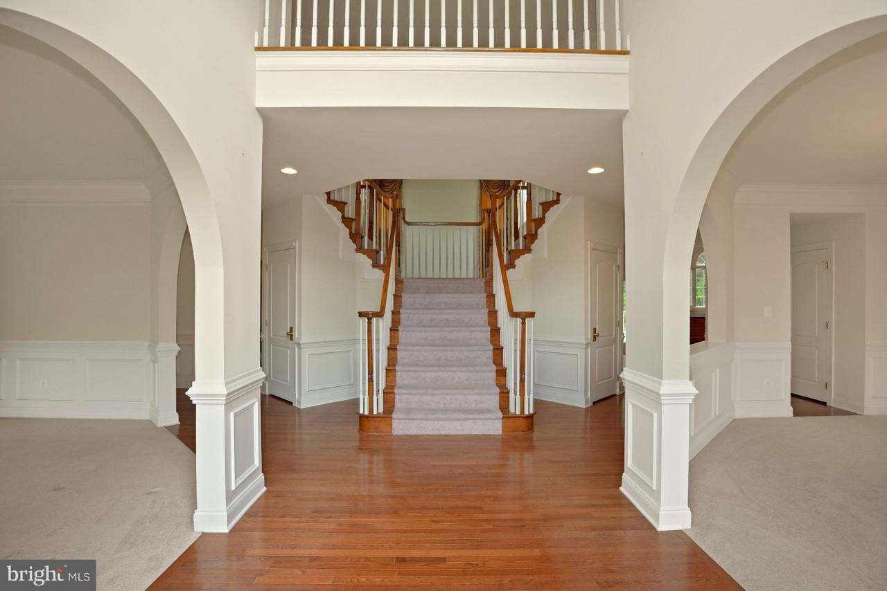 23353 Lennoxville Way - Photo 5 of 35