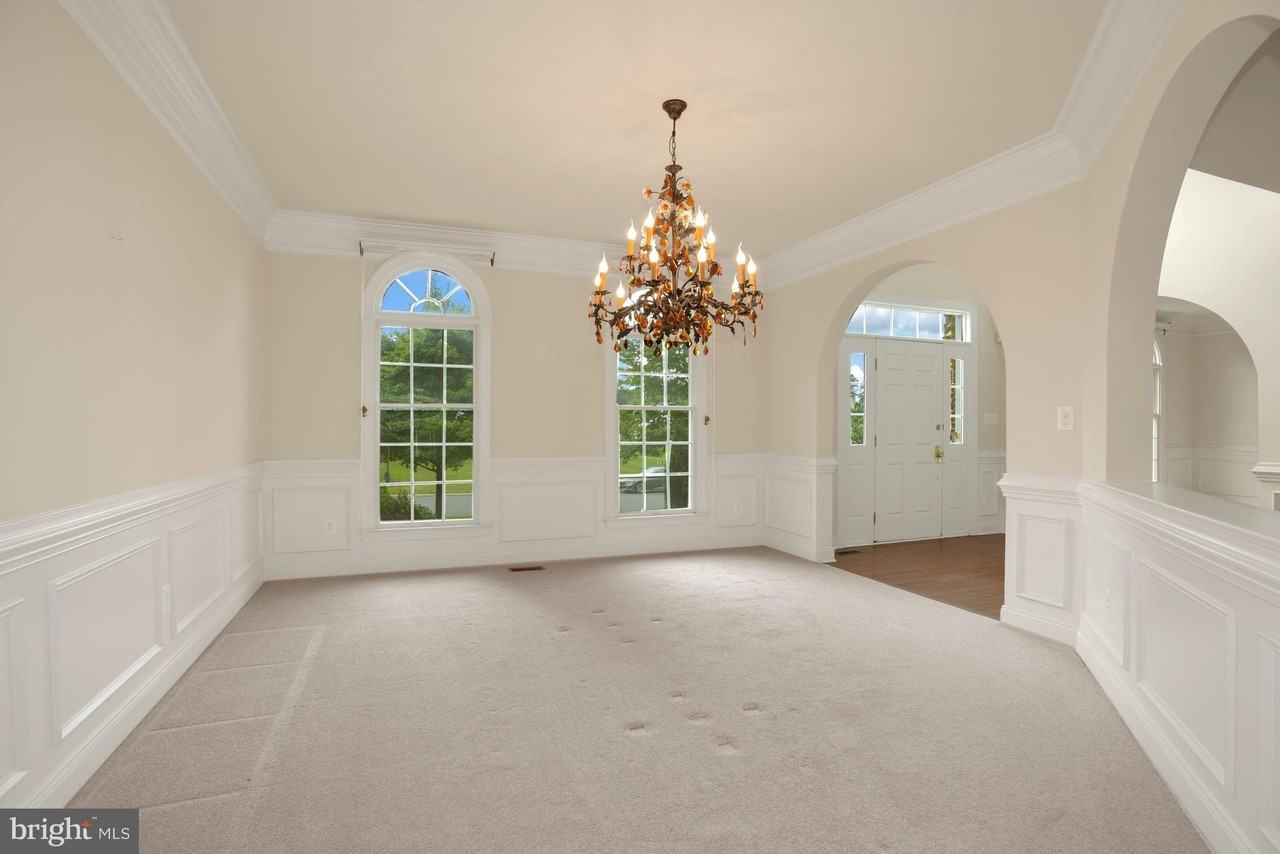 23353 Lennoxville Way - Photo 7 of 35