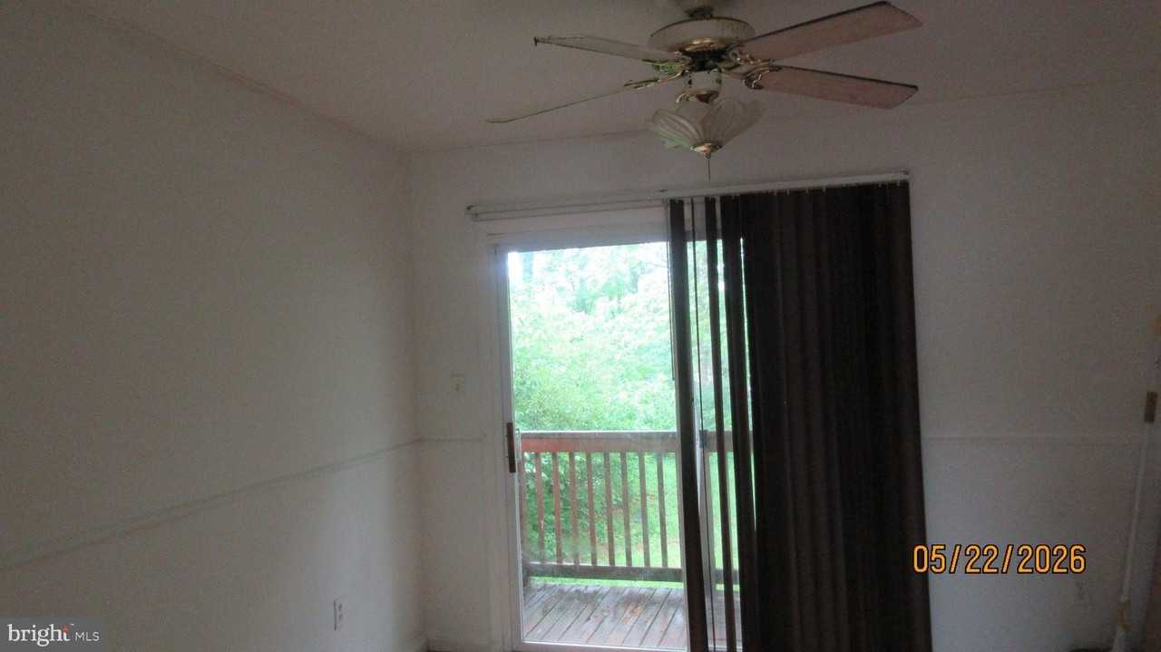 4419 Kentmore Dr - Photo 2 of 9