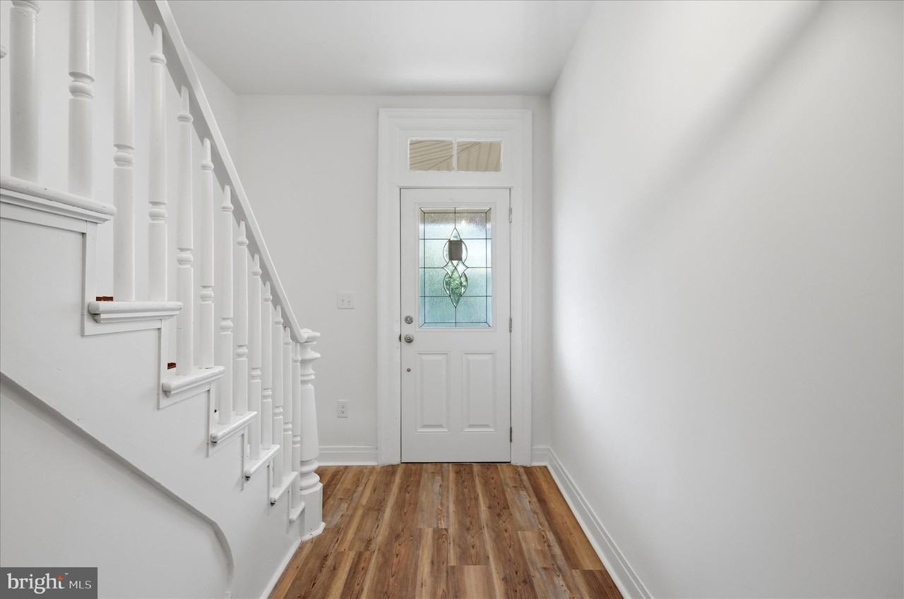 228 Cloud St - Photo 3 of 22