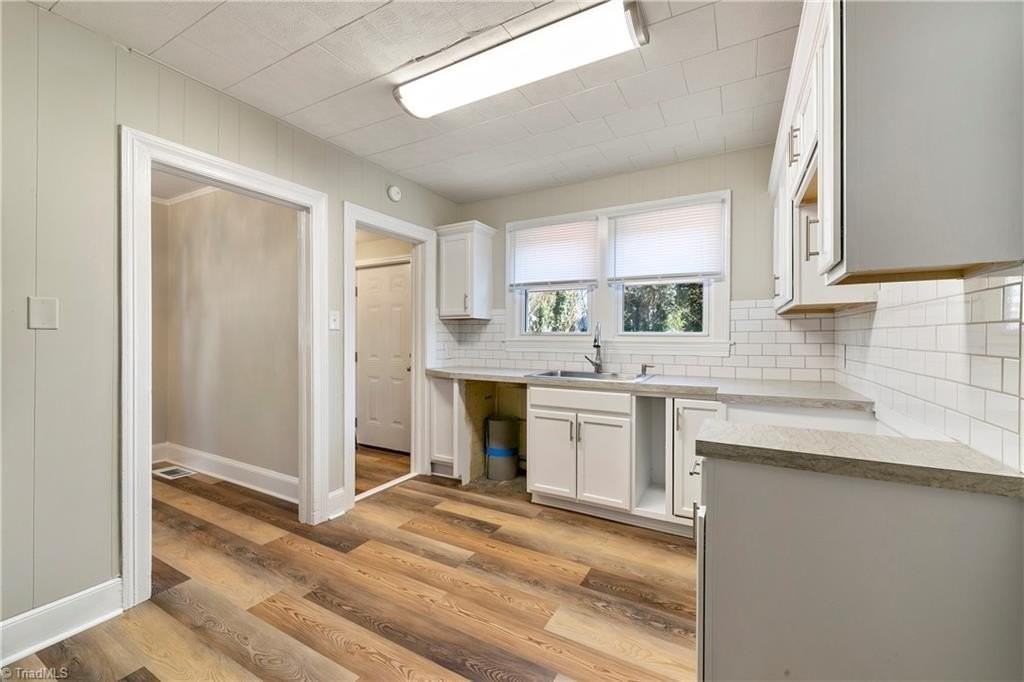 1015 Martin St - Photo 7 of 20