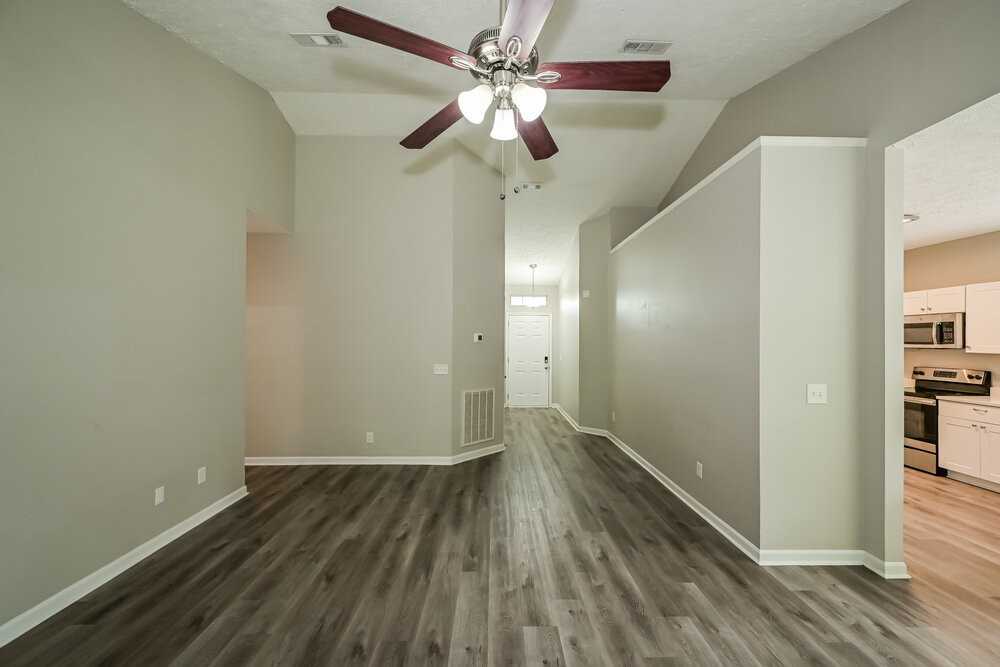 2212 Oak Barrel Ln - Photo 3 of 16