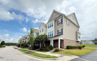 featured image of 537 Austin View Blvd