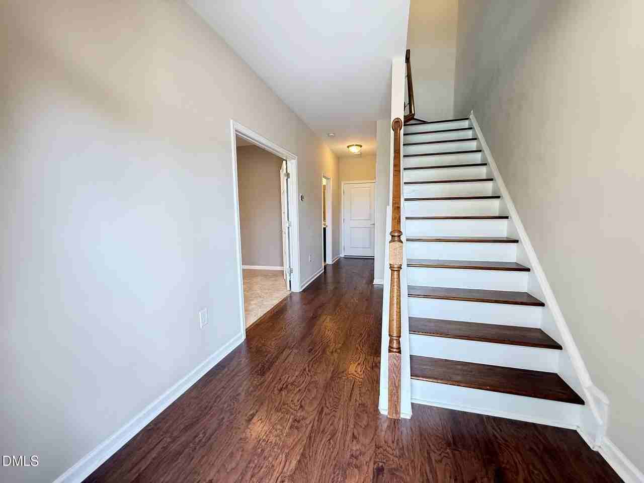 537 Austin View Blvd - Photo 3 of 41