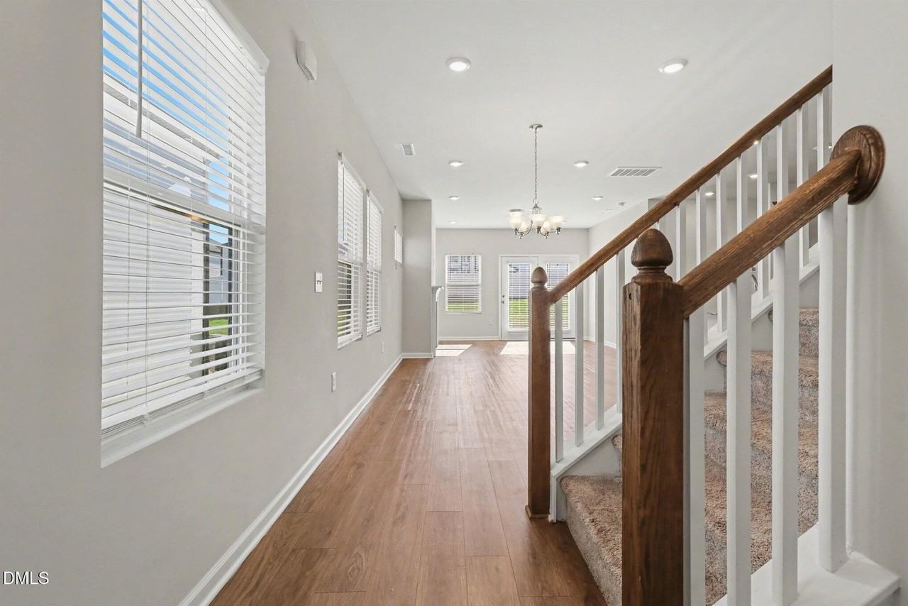 653 Rawls Dr - Photo 2 of 17