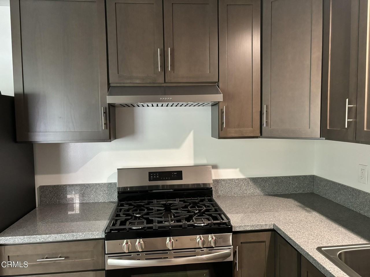 109 Bald St #B - Photo 3 of 11