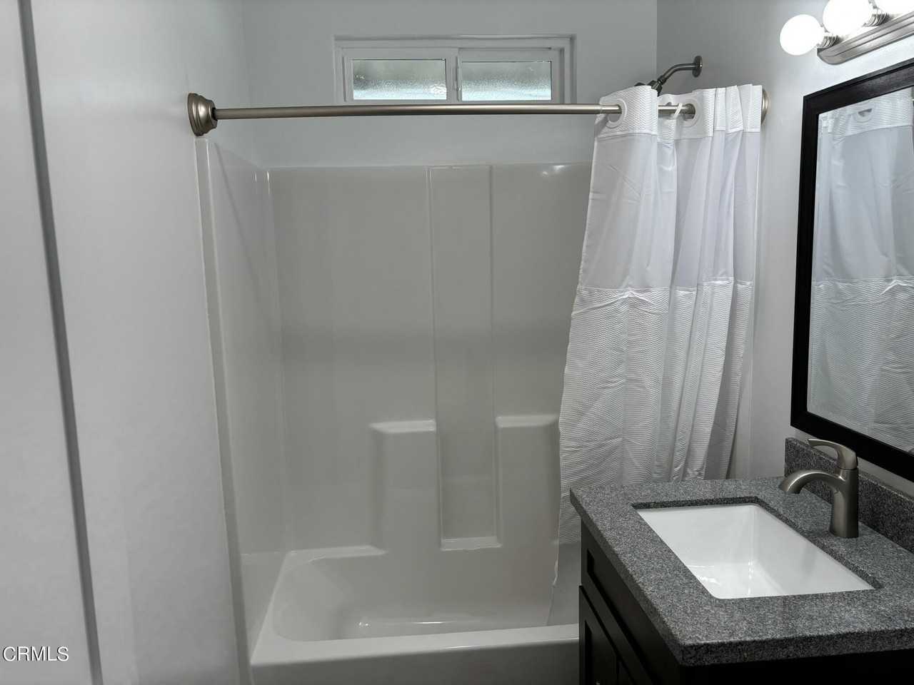 109 Bald St #B - Photo 5 of 11
