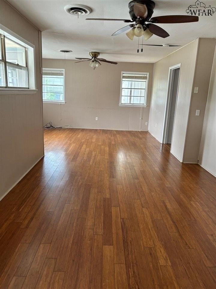 4009 Boren Ave - Photo 5 of 12
