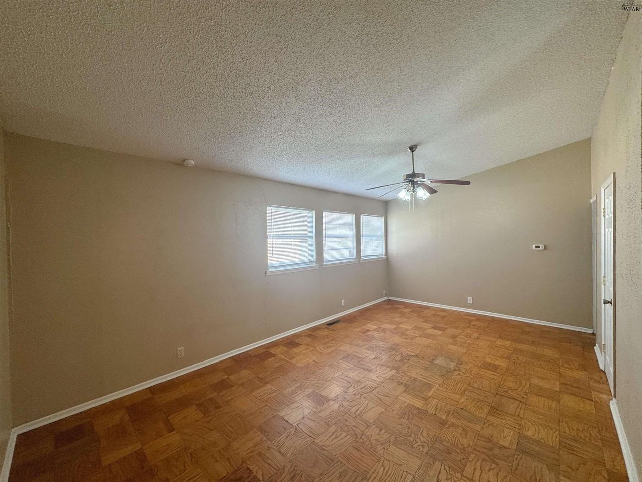 1311 Christine Rd - Photo 2 of 16