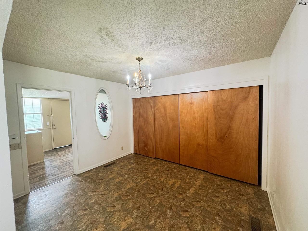 1311 Christine Rd - Photo 5 of 16
