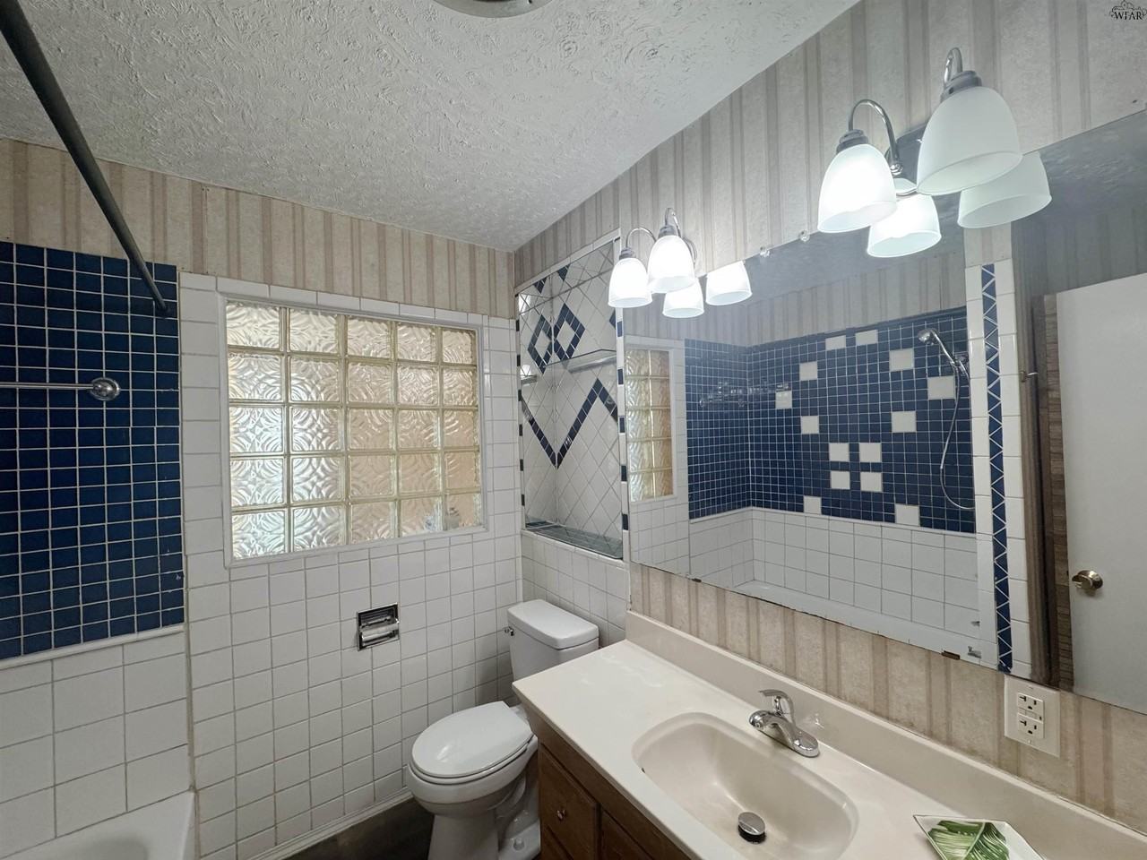 1311 Christine Rd - Photo 6 of 16