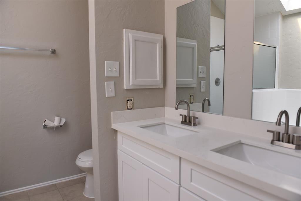 Glenmeadow Dr - Photo 6 of 8