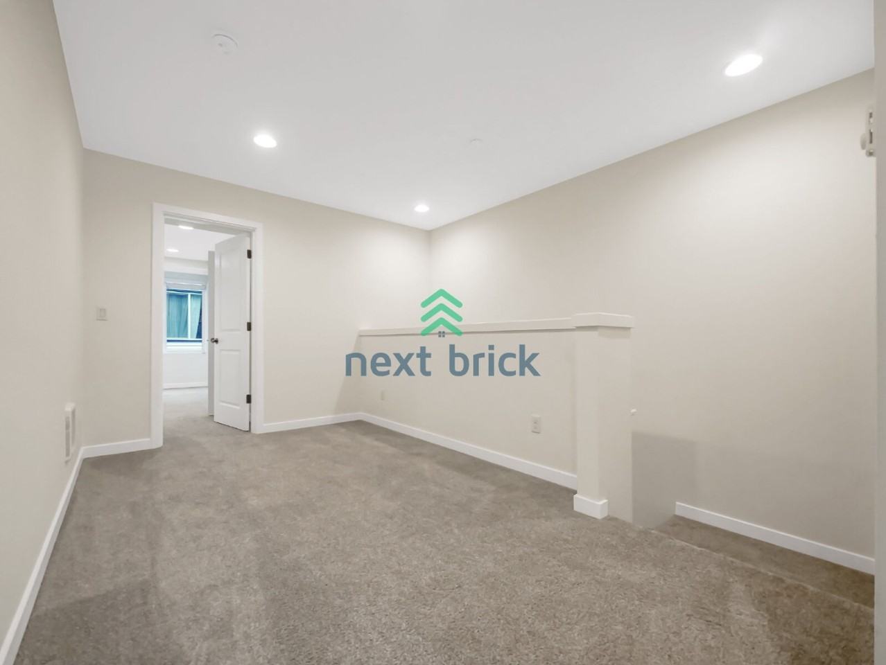 615 238th St Se #B - Photo 6 of 22