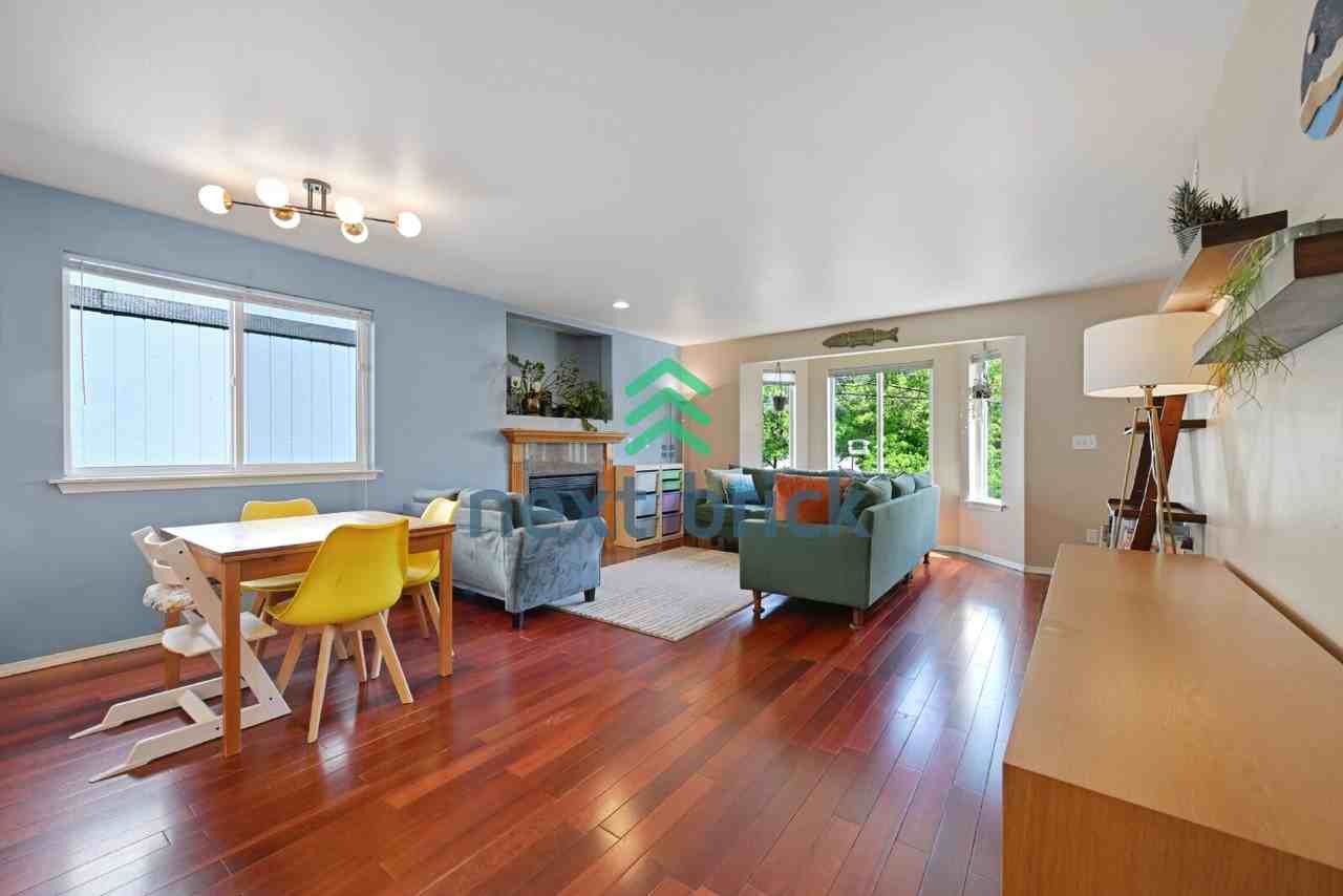 4084 Letitia Ave S - Photo 6 of 25