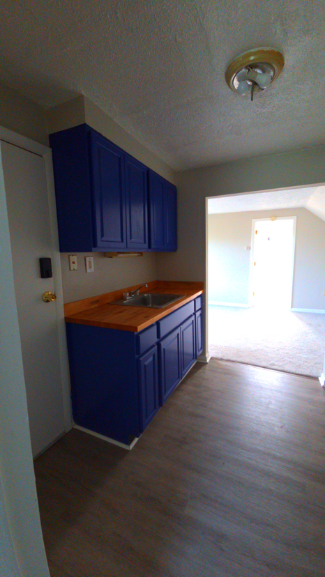4247 W 8th St #3 - Photo 2 of 5