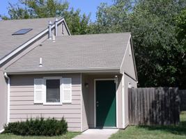 featured image of 2100 Haskell Ave #F3