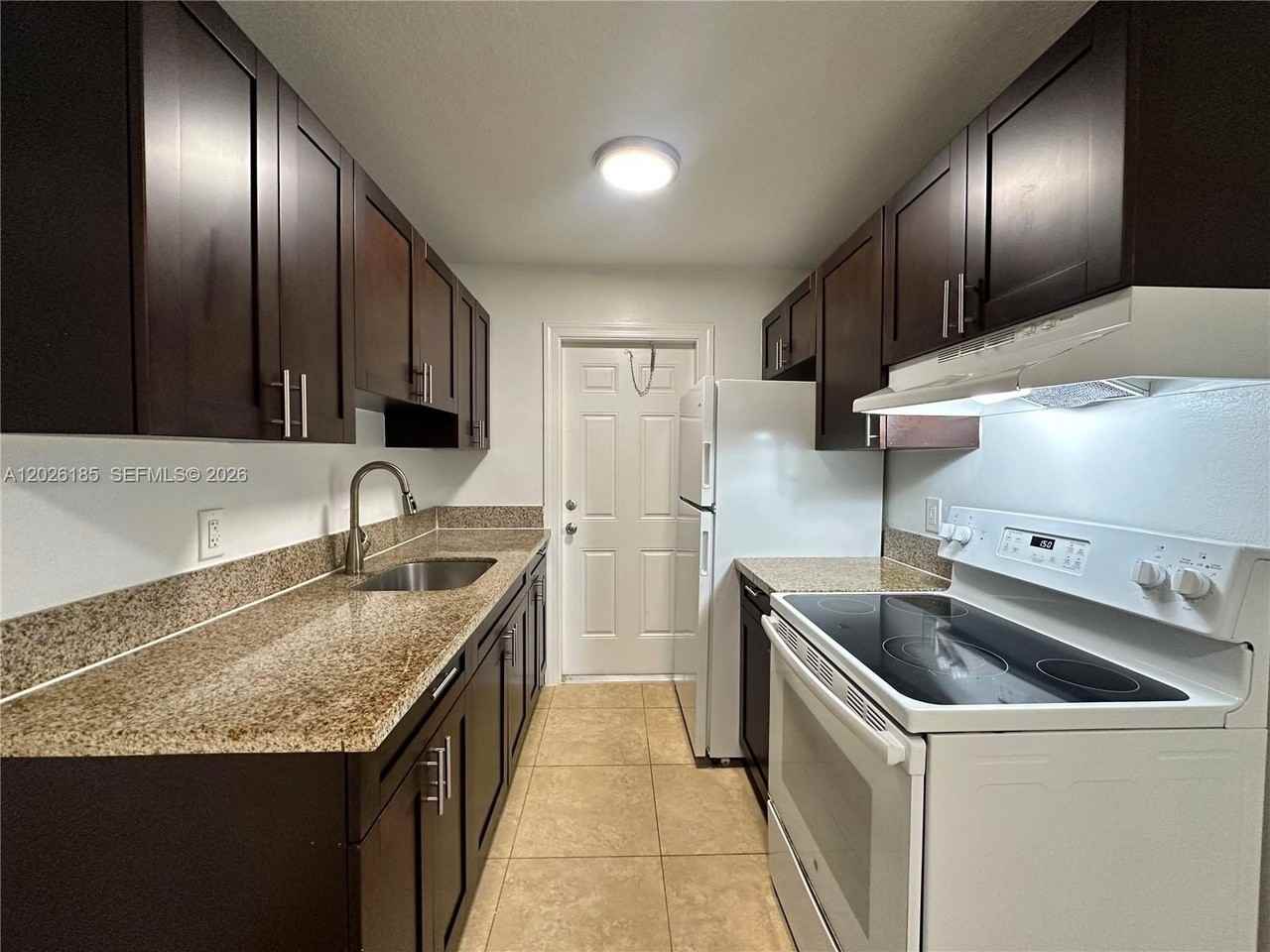 2900 Ne 17th Ave #204 - Photo 5 of 28
