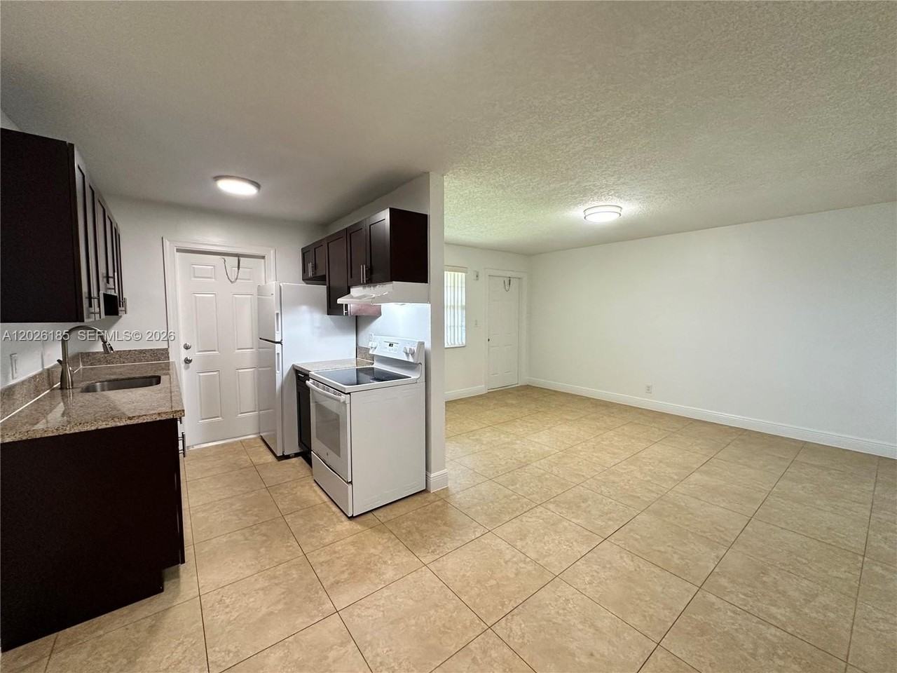 2900 Ne 17th Ave #204 - Photo 7 of 28
