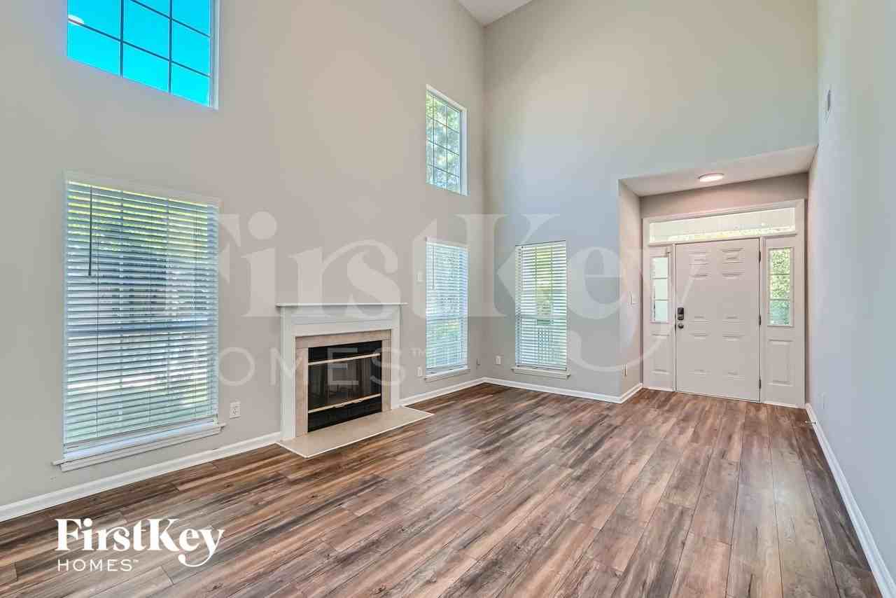 9838 Stephen Thompson Ln - Photo 7 of 28