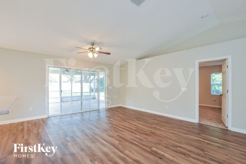 8 Wild Oak Pl - Photo 3 of 15