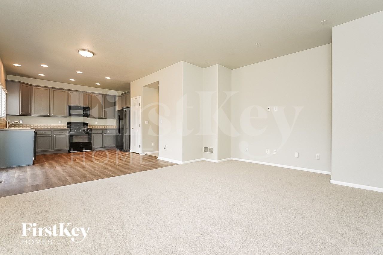 16463 E 98th Way - Photo 7 of 15