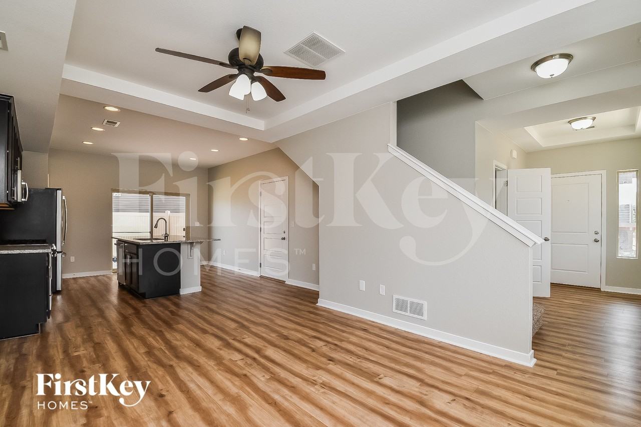6347 John Muir Trl - Photo 3 of 15