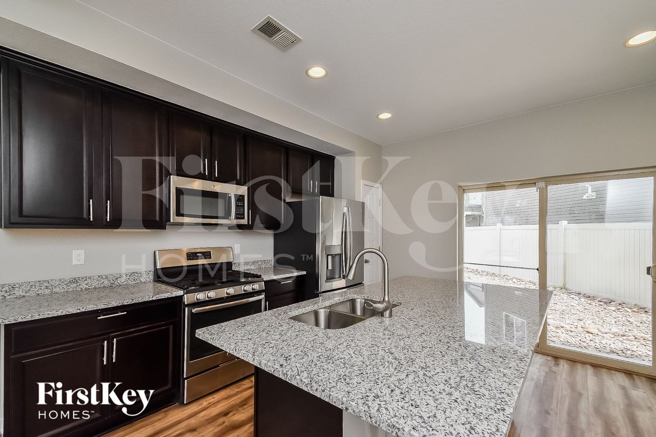 6347 John Muir Trl - Photo 4 of 15