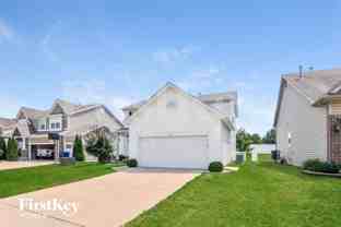 135 Berry Manor Cir - Photo 1 of 1