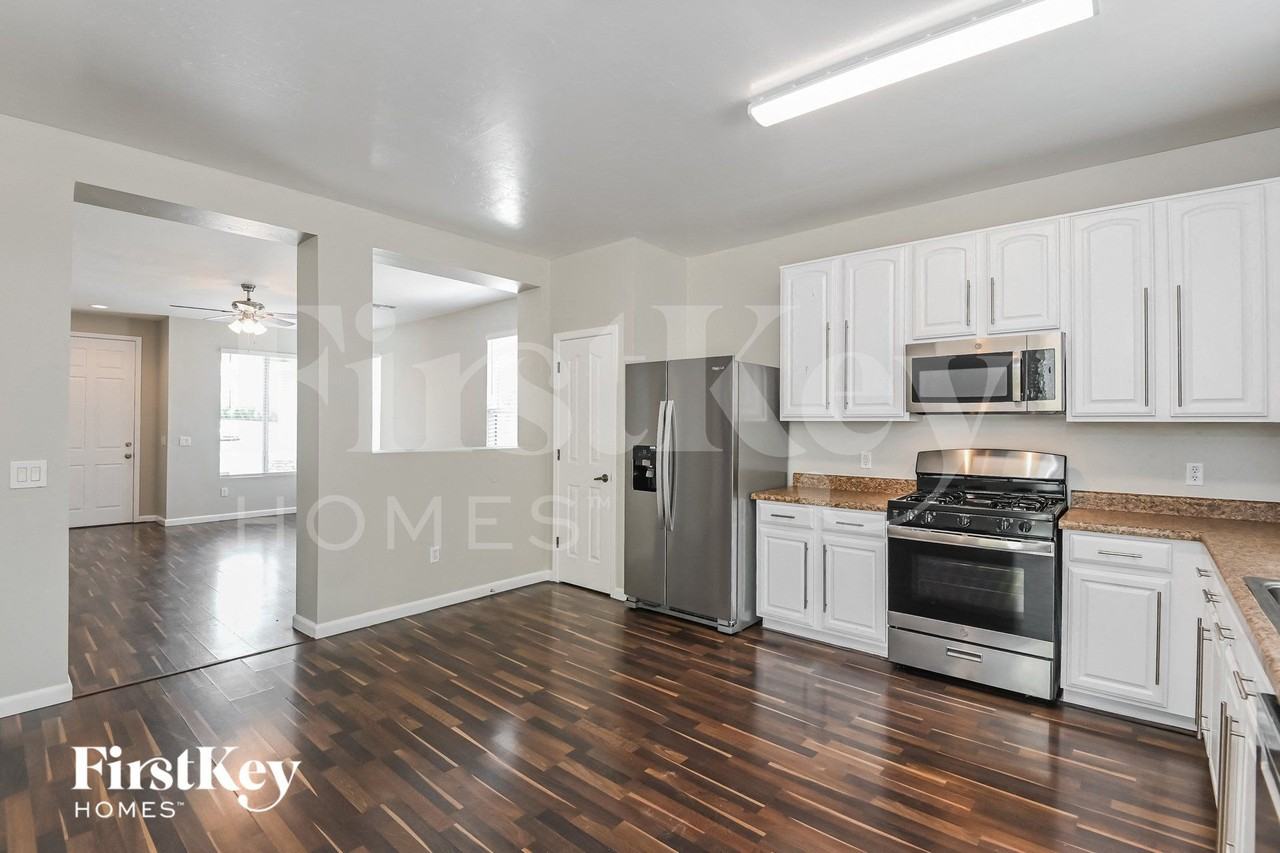 7595 E Cholla Overlook Dr - Photo 6 of 15