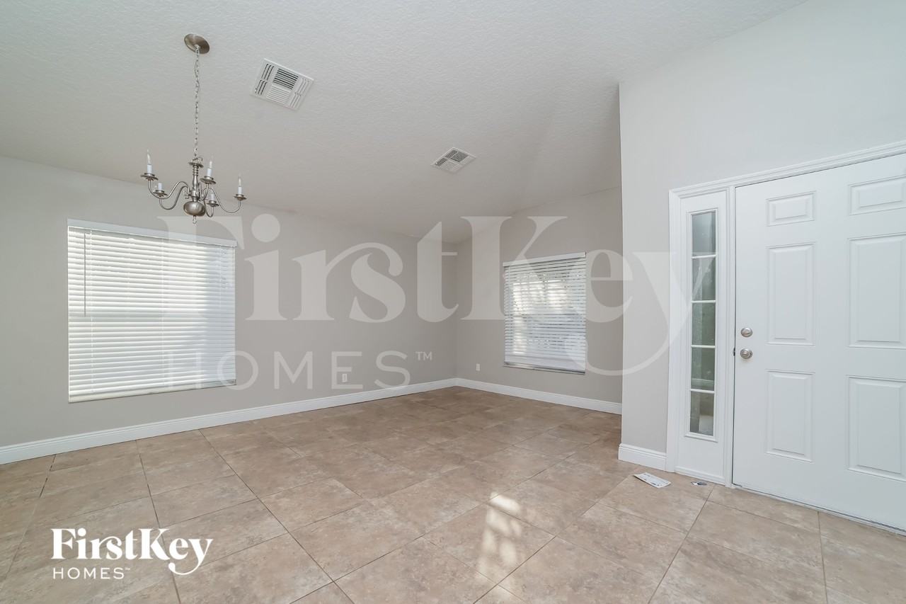 2630 Sunningdale Dr - Photo 5 of 17