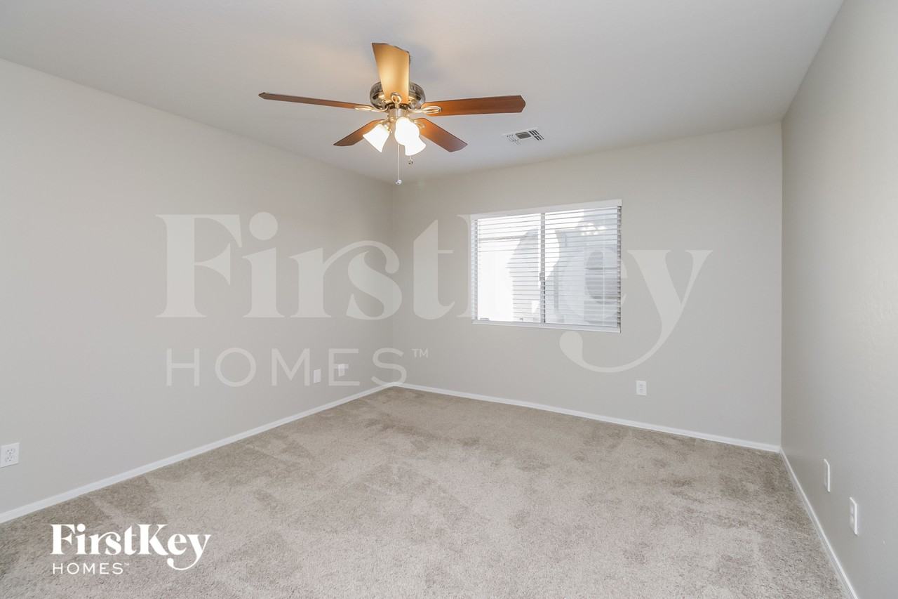 39405 N Marla Cir - Photo 7 of 15