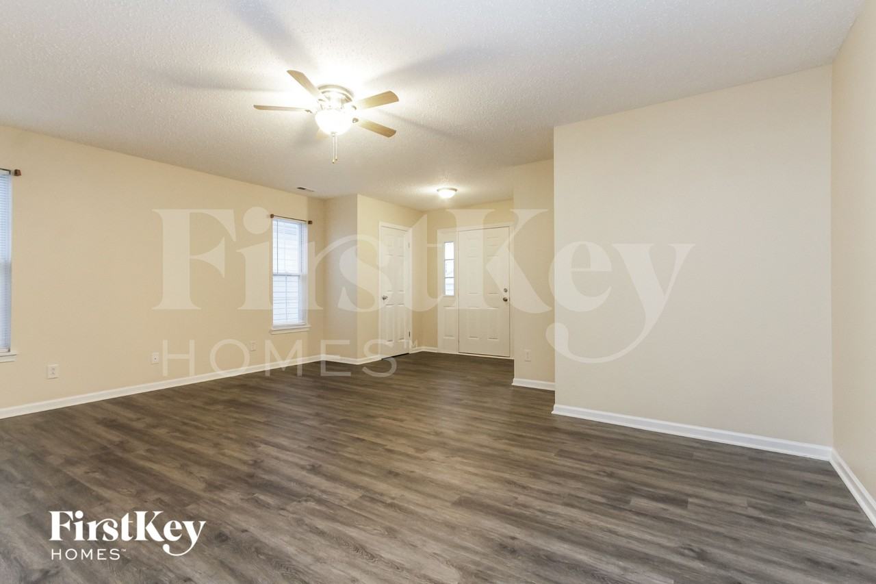 5805 Dollar Forge Dr - Photo 5 of 16