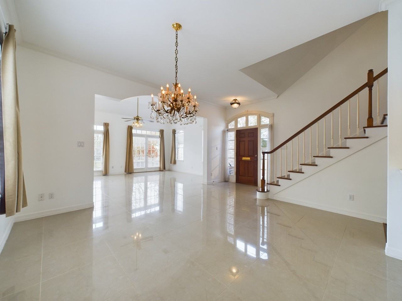 5627 Winsome Ln - Photo 5 of 42
