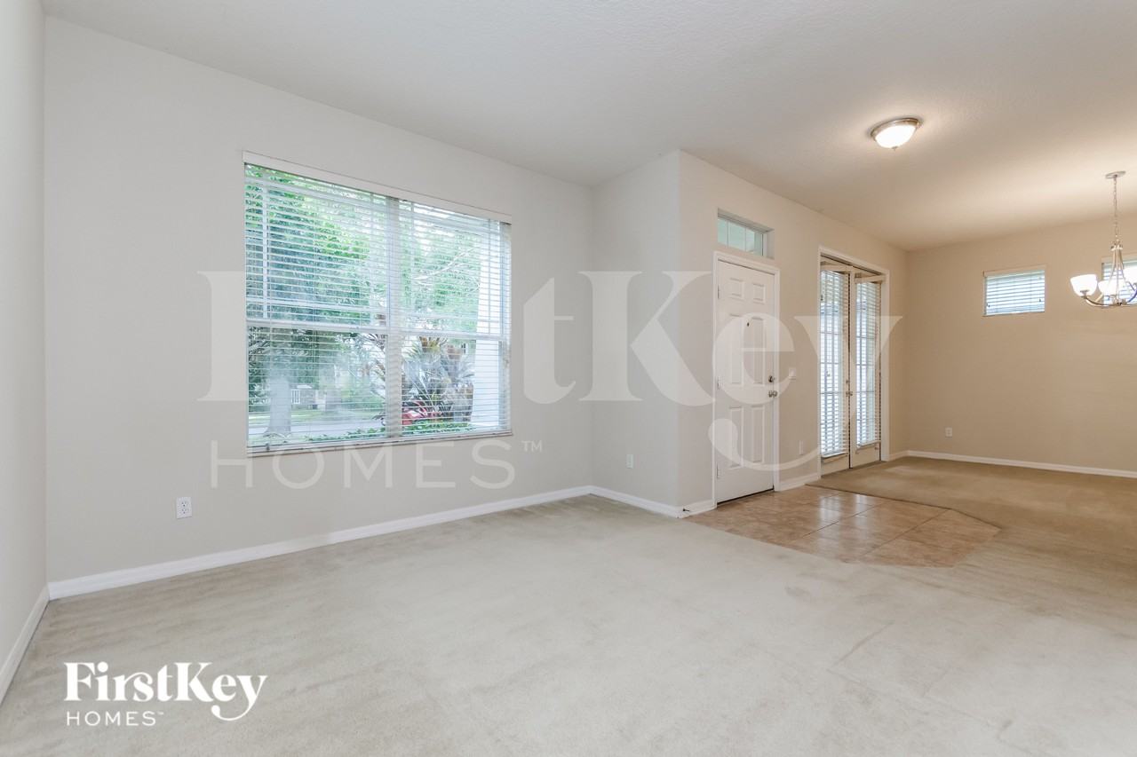 5457 Gemgold Ct - Photo 2 of 16